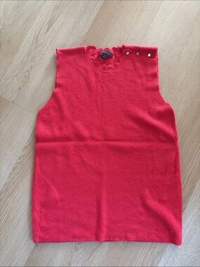 Ann Taylor Coral/Pink Sleeveless Knit Tank with Scalloped Neck